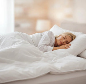 Summer Cloud Quilt | Cooling Summer Comforter with Feather Velvet Filling
